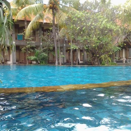 Hotel Seaside Lovina Ngoại thất bức ảnh