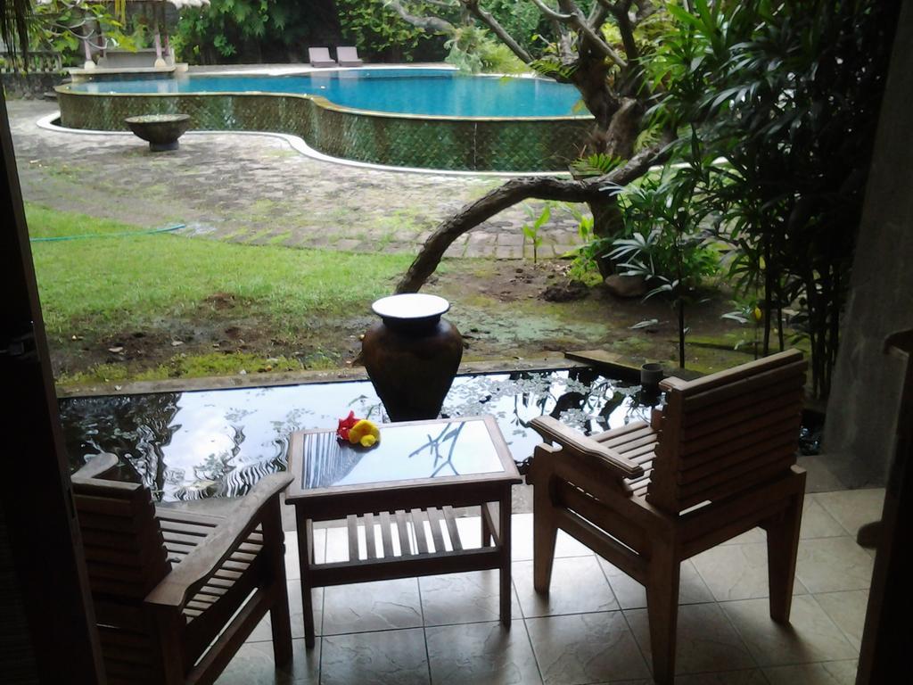 Hotel Seaside Lovina Ngoại thất bức ảnh